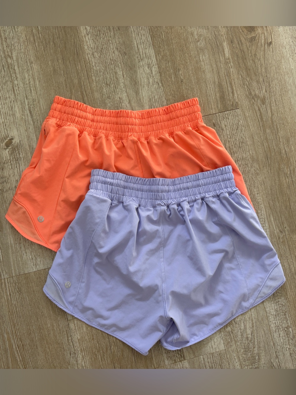 Lululemon Hotty Hot 4inch Bundle Size 6